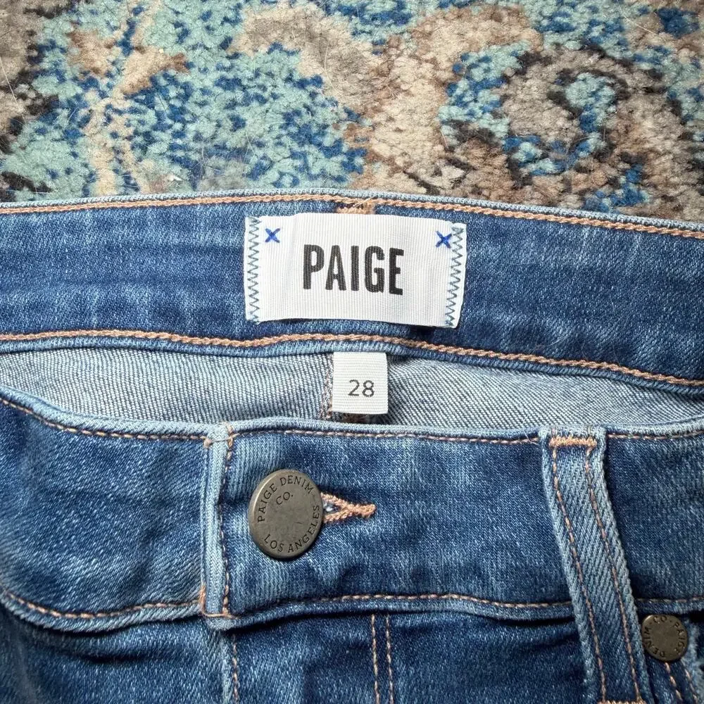Paige jean shorts - Picture 3 of 5